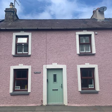 Min-Y-Fford Sleeps 6 Plus Pet Newport  Kültér fotó